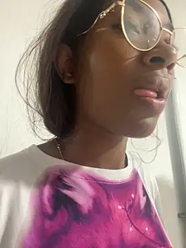 MarianRosse online show from 12-04-25, 02:04