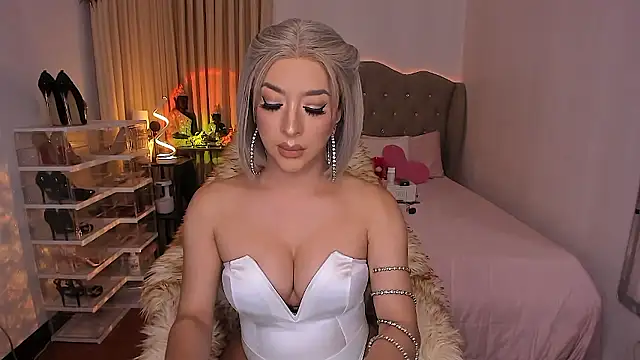 Dream Goddess online show from 01-19-26, 10:19