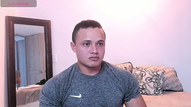 KingLevi01 online show from 09-15-25, 07:58