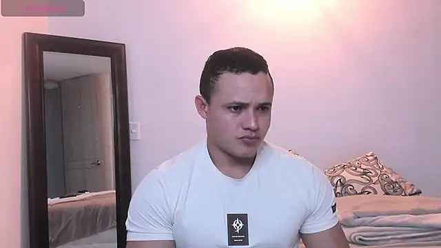 KingLevi01 online show from 09-19-25, 10:32