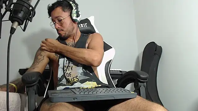 dereck karter online show from 12-11-24, 02:09