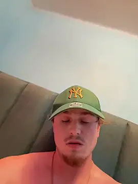 Hmyouneed online show from 09-14-25, 07:40