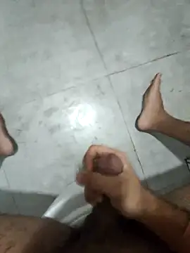 Snapshot of hornydickservice chatting on 09-11-25, 10:48 hornydickservice online show from 09-11-25, 10:48