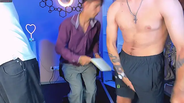 Snapshot of danny_cool chatting on 09-16-25, 07:59 danny cool online show from 09-16-25, 07:59