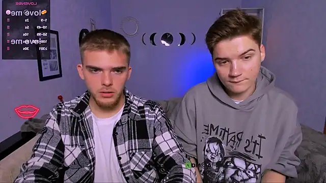 Snapshot of danny_cool chatting on 10-17-25, 08:00 danny cool online show from 10-17-25, 08:00