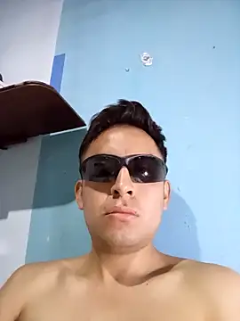 aczinovelez342 online show from 10-08-25, 03:04