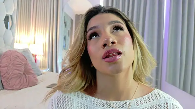 NicoleArmani online show from 03-10-26, 09:31