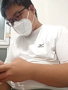 Snapshot of _KaiXin_ chatting on 10-03-25, 12:13  KaiXin  online show from 10-03-25, 12:13