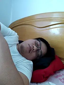 Snapshot of _KaiXin_ chatting on 10-24-25, 06:10  KaiXin  online show from 10-24-25, 06:10