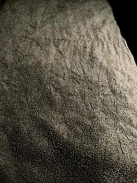 Snapshot of Digitalmodels chatting on 10-23-25, 03:39 Digitalmodels online show from 10-23-25, 03:39