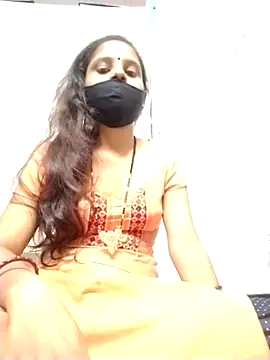 Snapshot of Komal-Rajput chatting on 09-17-25, 03:57 Komal-Rajput online show from 09-17-25, 03:57