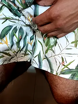 Snapshot of Gallo001 chatting on 11-27-25, 11:23 Gallo001 online show from 11-27-25, 11:23