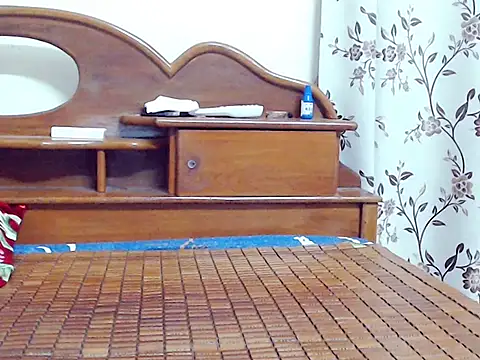 Ami 8x online show from 10-06-25, 03:31