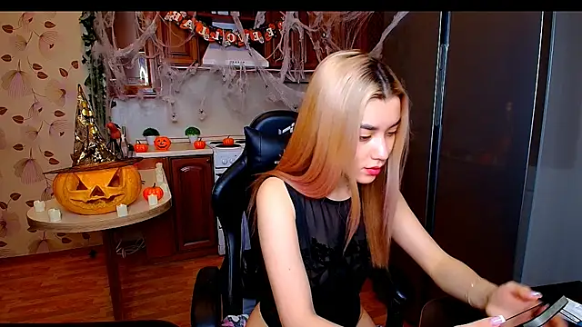 MaryamXSX online show from 10-30-25, 12:56