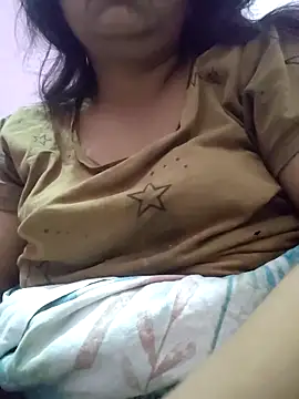 Snapshot of bitch-horny chatting on 11-28-25, 11:07 bitch-horny online show from 11-28-25, 11:07