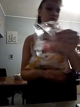 Snapshot of Maialona78 chatting on 10-31-25, 10:49 Maialona78 online show from 10-31-25, 10:49