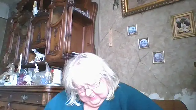 Snapshot of Lala-Love56 chatting on 09-12-25, 09:53 Lala-Love56 online show from 09-12-25, 09:53