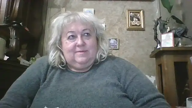 Snapshot of Lala-Love56 chatting on 11-02-25, 10:34 Lala-Love56 online show from 11-02-25, 10:34