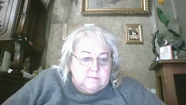 Snapshot of Lala-Love56 chatting on 11-05-25, 11:38 Lala-Love56 online show from 11-05-25, 11:38