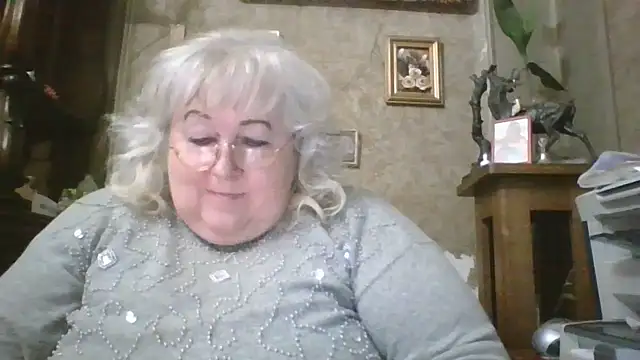 Snapshot of Lala-Love56 chatting on 11-11-25, 04:29 Lala-Love56 online show from 11-11-25, 04:29