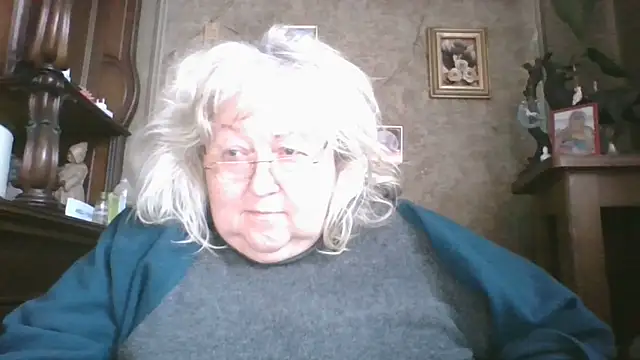 Snapshot of Lala-Love56 chatting on 12-04-25, 12:03 Lala-Love56 online show from 12-04-25, 12:03