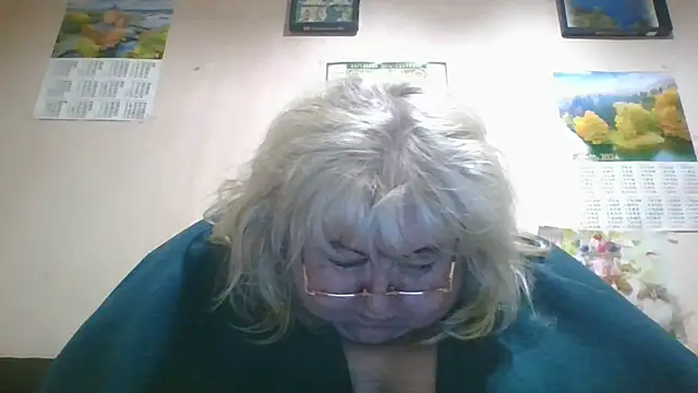 Snapshot of Lala-Love56 chatting on 12-14-25, 11:31 Lala-Love56 online show from 12-14-25, 11:31