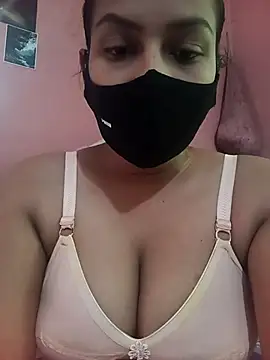 Snapshot of Samiya3344 chatting on 09-18-25, 01:40 Samiya3344 online show from 09-18-25, 01:40