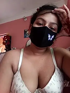 Snapshot of Samiya3344 chatting on 09-21-25, 02:13 Samiya3344 online show from 09-21-25, 02:13