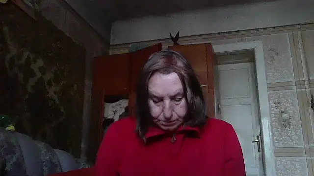 AnnaLive570 online show from 10-13-25, 09:09