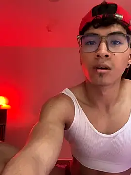 Snapshot of 0anonimo_bottom1 chatting on 10-27-25, 06:01 0anonimo bottom1 online show from 10-27-25, 06:01