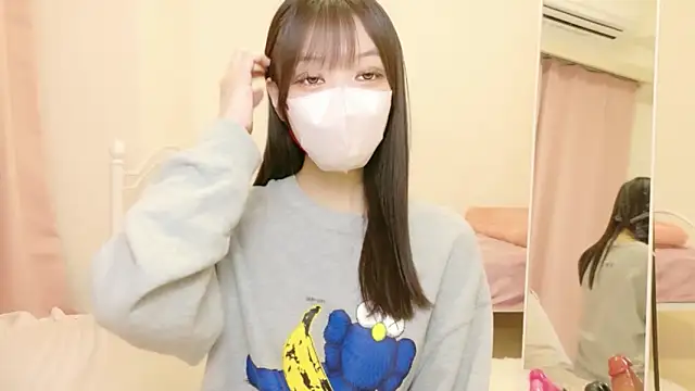 roachan  online show from 03-06-26, 01:40