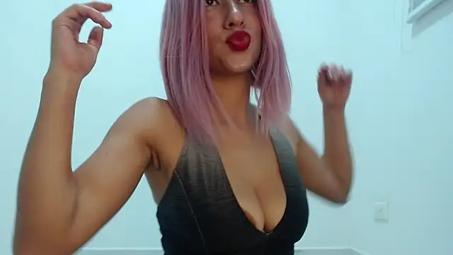 Snapshot of MoonScarlett chatting on 05-02-26, 06:29 MoonScarlett online show from 05-02-26, 06:29