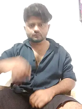 Snapshot of urhotboymeet chatting on 10-30-25, 08:38 urhotboymeet online show from 10-30-25, 08:38