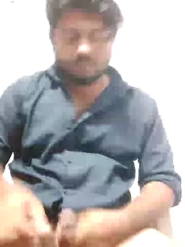 Snapshot of urhotboymeet chatting on 11-28-25, 07:27 urhotboymeet online show from 11-28-25, 07:27