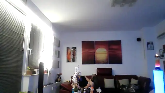 hellgirl1980 online show from 10-12-25, 02:32