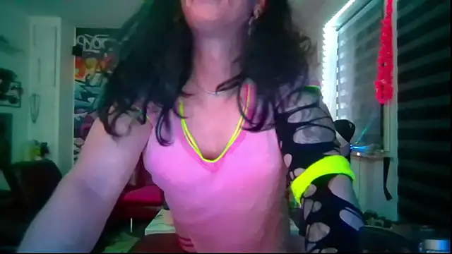 hellgirl1980 online show from 05-15-26, 07:54