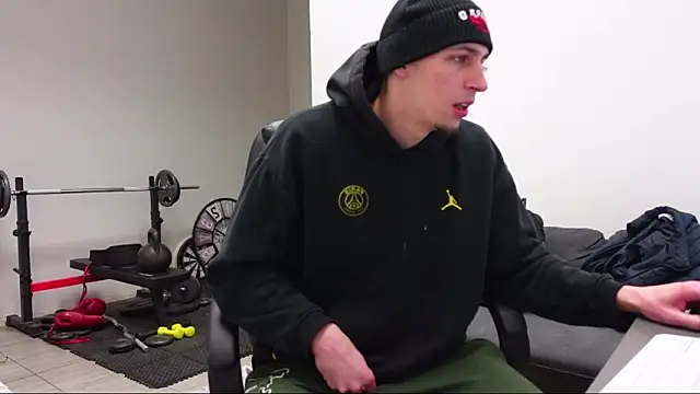 Ryan Dozer online show from 03-25-26, 07:47