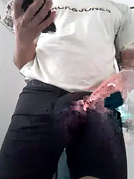 Andr3s69xxx online show from 04-30-26, 09:48