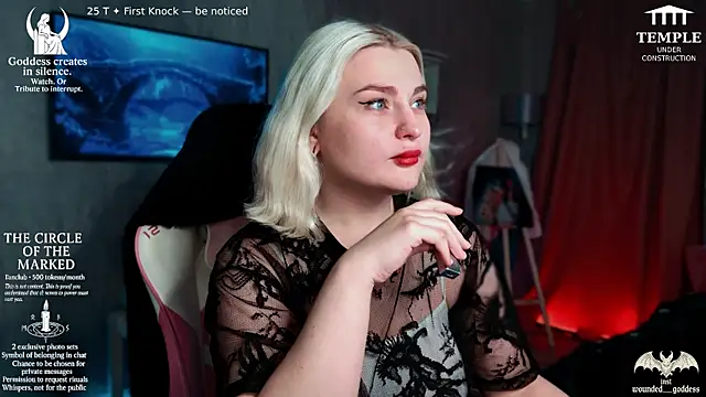 Wounded Goddess  online show from 11-15-25, 05:49