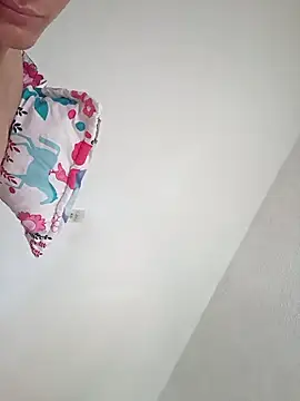 Snapshot of Johan_Dangel chatting on 10-13-25, 06:08 Johan Dangel online show from 10-13-25, 06:08