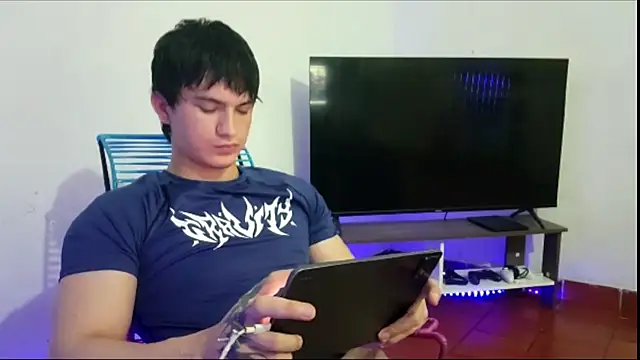 ErickWalton online show from 10-21-25, 05:19