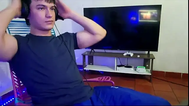 ErickWalton online show from 11-08-25, 05:18