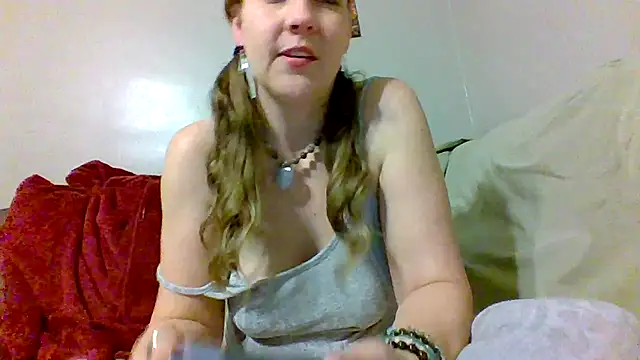 chickandherdick online show from 10-23-25, 05:07