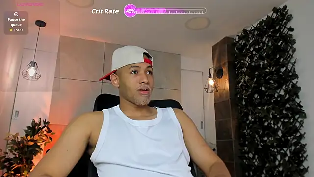 Snapshot of B_Wild chatting on 07-24-26, 03:59 B Wild online show from 07-24-26, 03:59