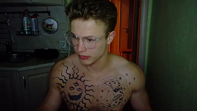 James  Noah online show from 09-26-25, 09:08