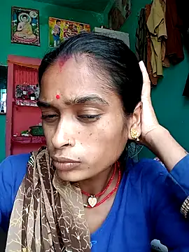 Snapshot of Km_kirti chatting on 09-19-25, 08:38 Km kirti online show from 09-19-25, 08:38