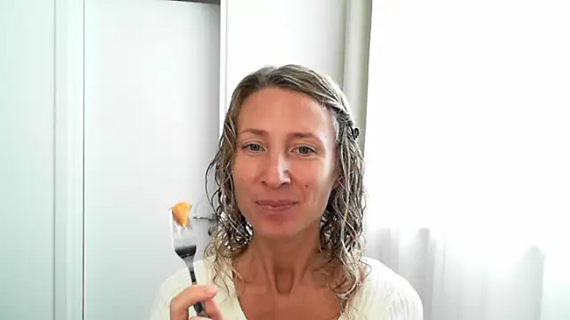 Paevoa online show from 11-18-25, 09:58