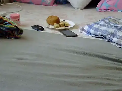 Snapshot of Playroom_queen chatting on 10-03-25, 08:33 Playroom queen online show from 10-03-25, 08:33