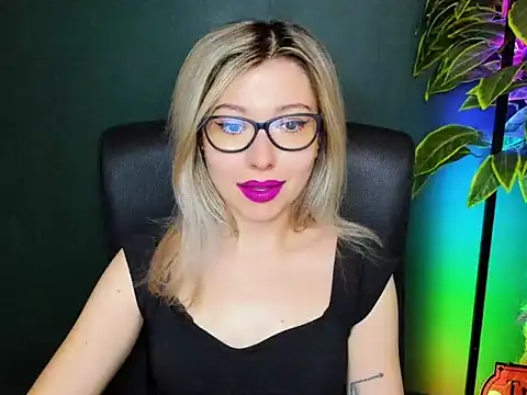 loveHeidi online show from 11-10-25, 07:29