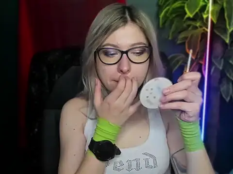 loveHeidi online show from 03-19-26, 05:22